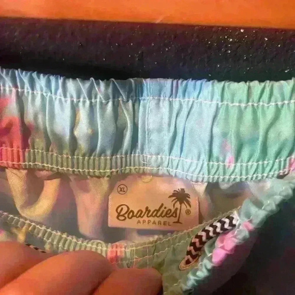 Men’s Boardies Swim Trunks - Picture 3 of 5